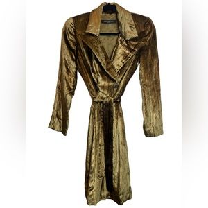 Carmen Marc Volvo Signature Silk Coat Size M